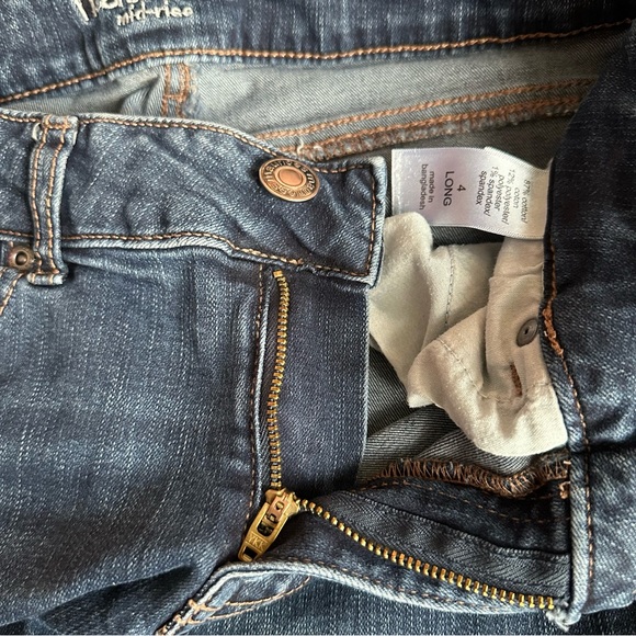 Maurices (4 Long) Mid-Rise Dark Wash Denim - Picture 5 of 9